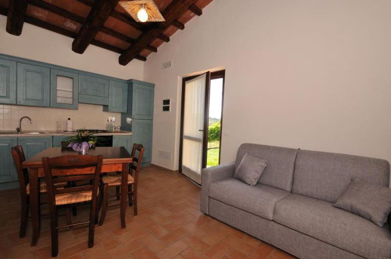 Agriturismo Casale Contessa Montebuono  Εξωτερικό φωτογραφία